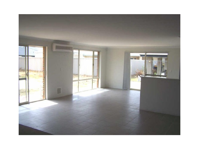 46 Grove Street, Shoalwater WA 6169