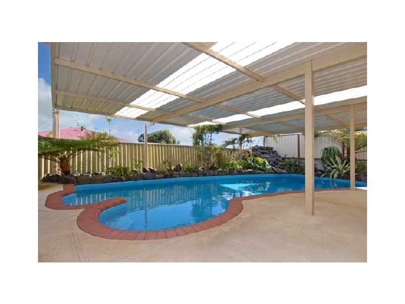 5 Chilena Place, Madora Bay WA 6210