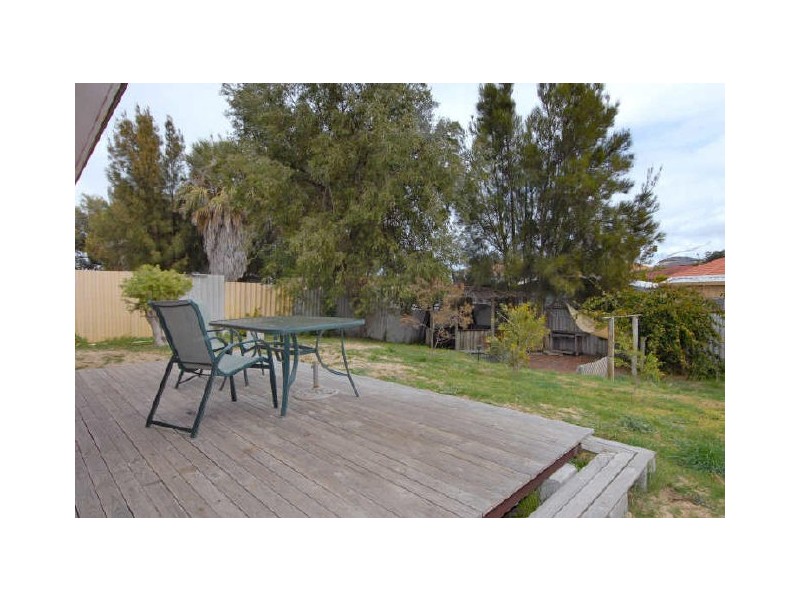 174 Fendam Street, Warnbro WA 6169