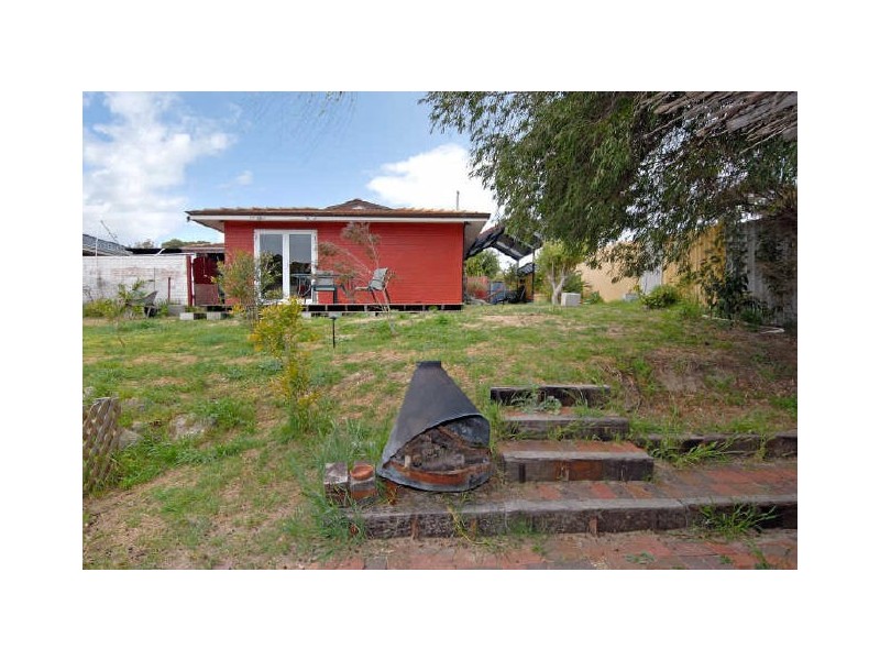 174 Fendam Street, Warnbro WA 6169