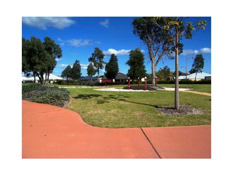 17 Flametree Loop, Baldivis WA 6171