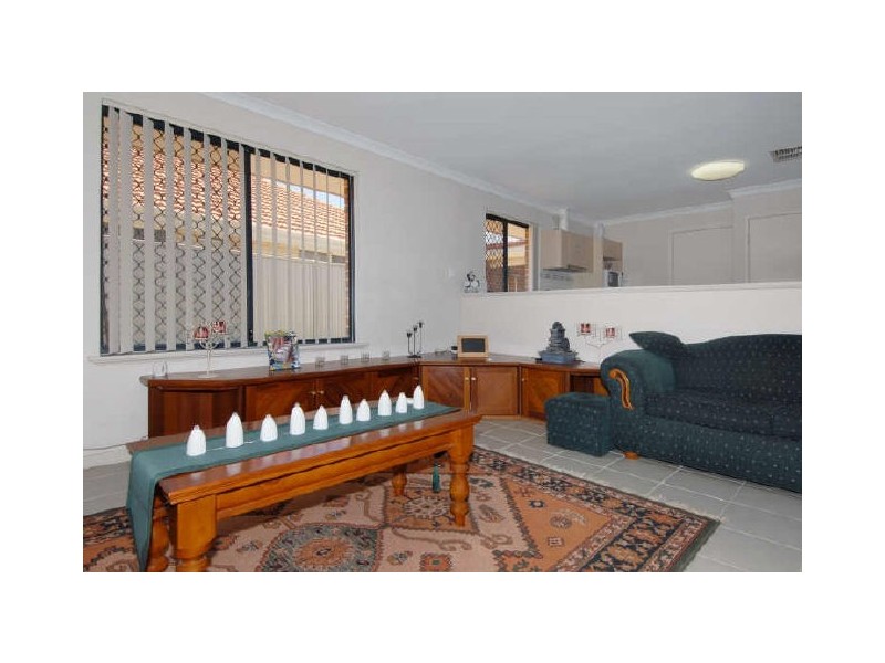 27 Windemere Way, Waikiki WA 6169