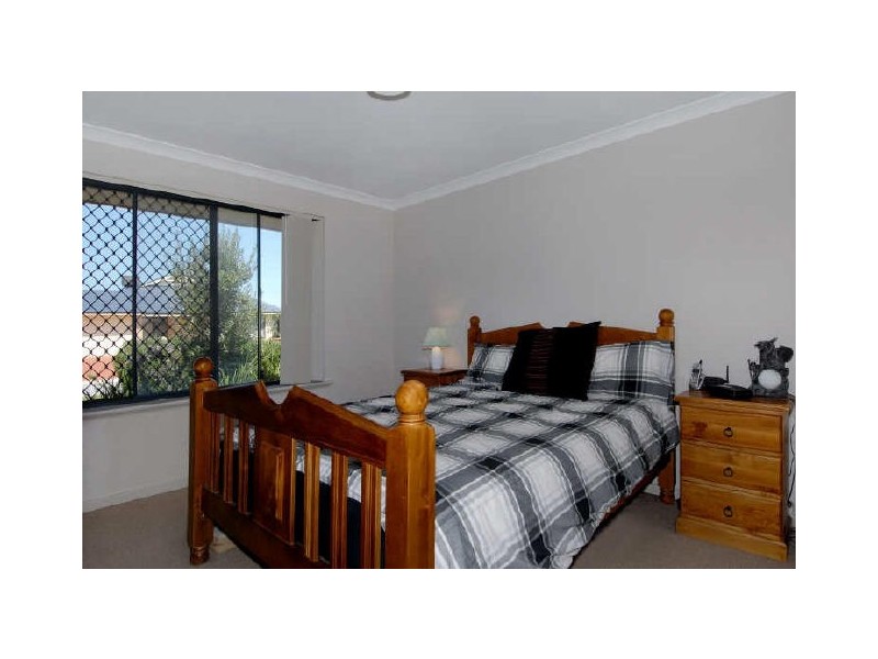 27 Windemere Way, Waikiki WA 6169