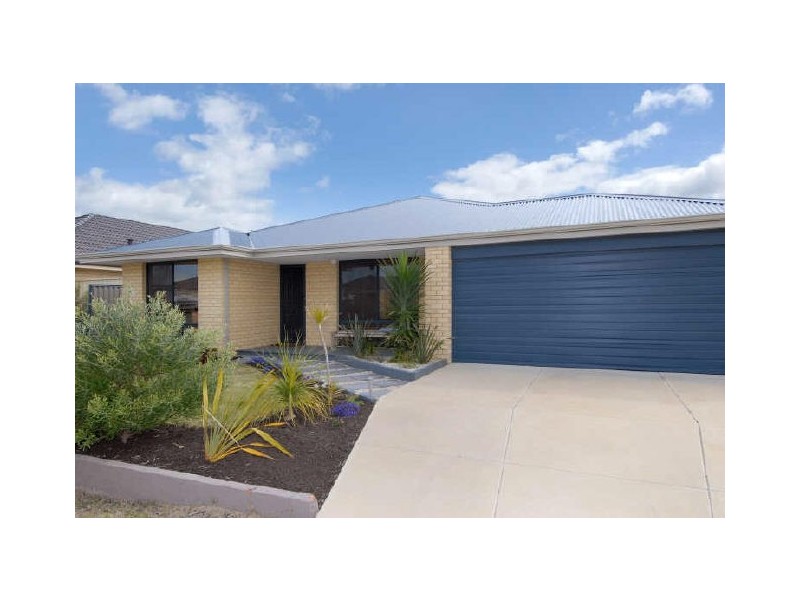 43 Pimento Circle, Port Kennedy WA 6172