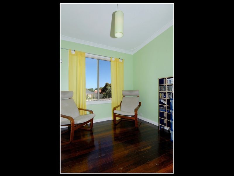 8 Langley Street, Rockingham WA 6168