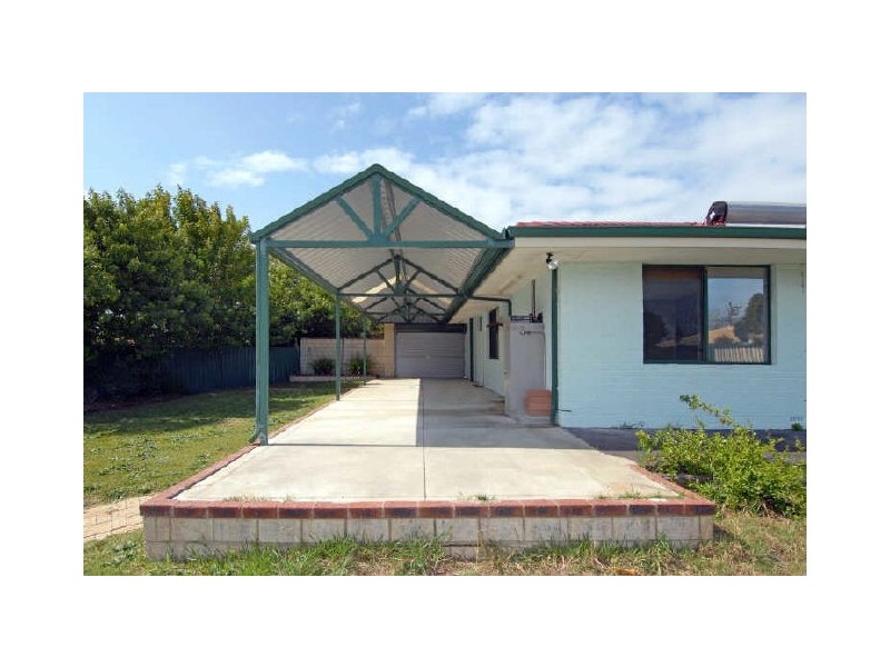 11 Wilgerup Place, Hillman WA 6168