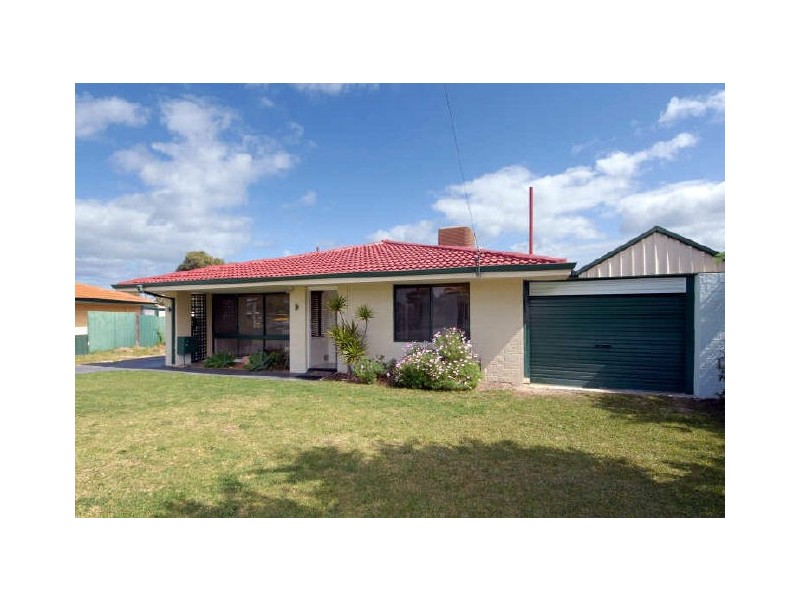 11 Wilgerup Place, Hillman WA 6168