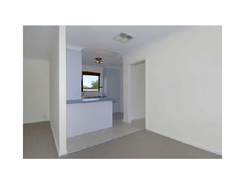 11 Wilgerup Place, Hillman WA 6168