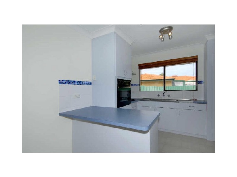 11 Wilgerup Place, Hillman WA 6168