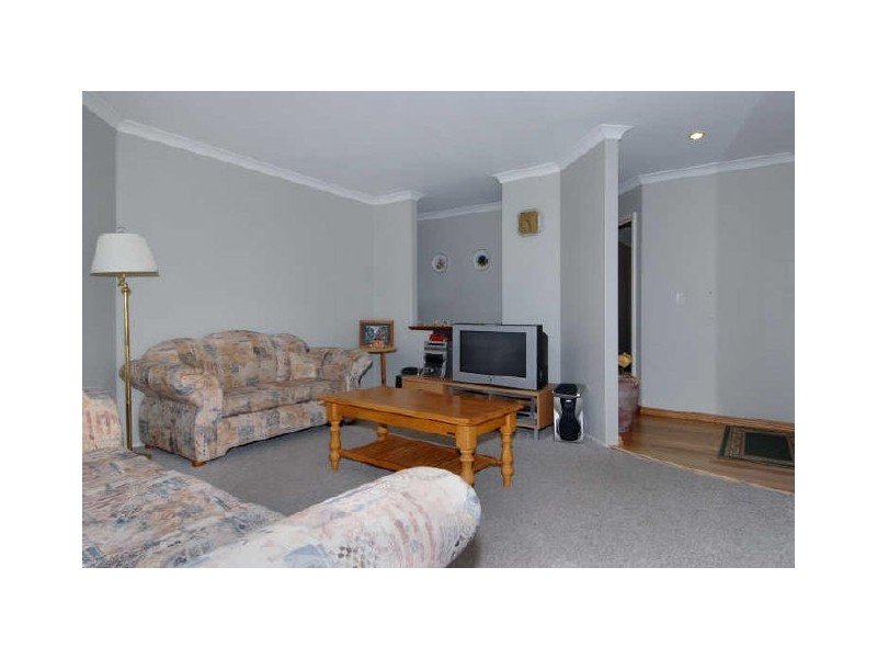 52 Cuthbertson Way, Cooloongup WA 6168
