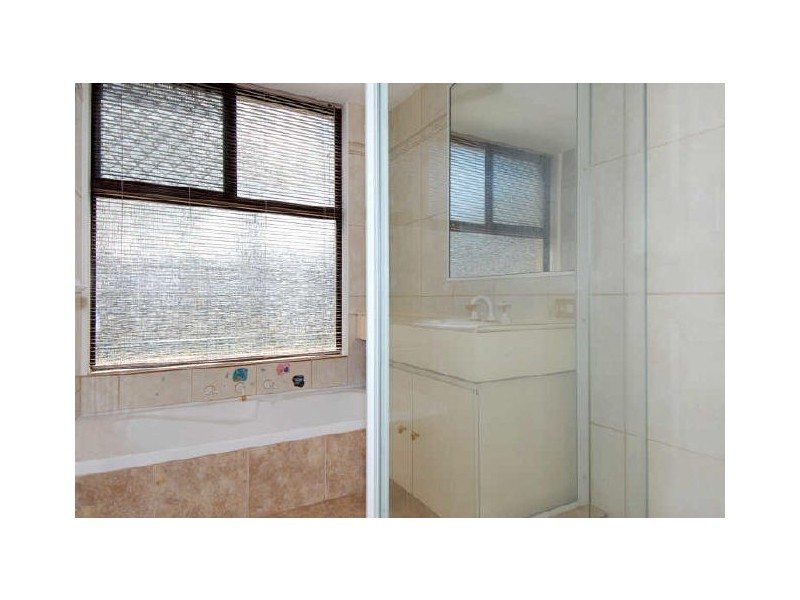 52 Cuthbertson Way, Cooloongup WA 6168