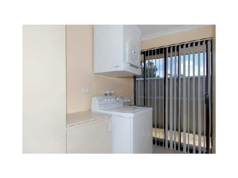52 Cuthbertson Way, Cooloongup WA 6168