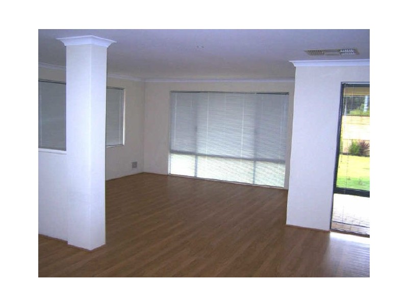 3 Plymouth Way, Waikiki WA 6169