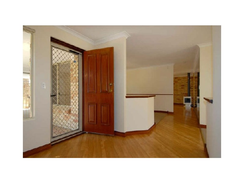 44 Royal Palm Drive, Warnbro WA 6169