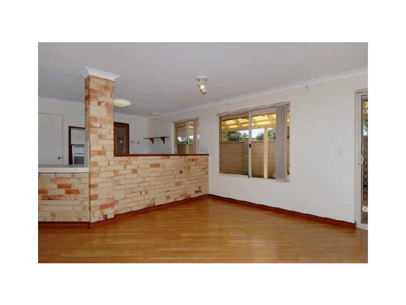 44 Royal Palm Drive, Warnbro WA 6169