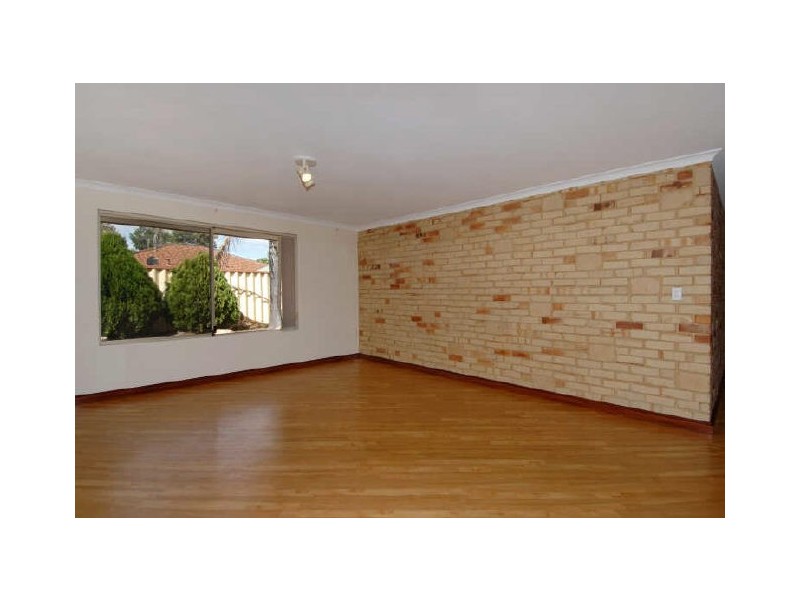 44 Royal Palm Drive, Warnbro WA 6169