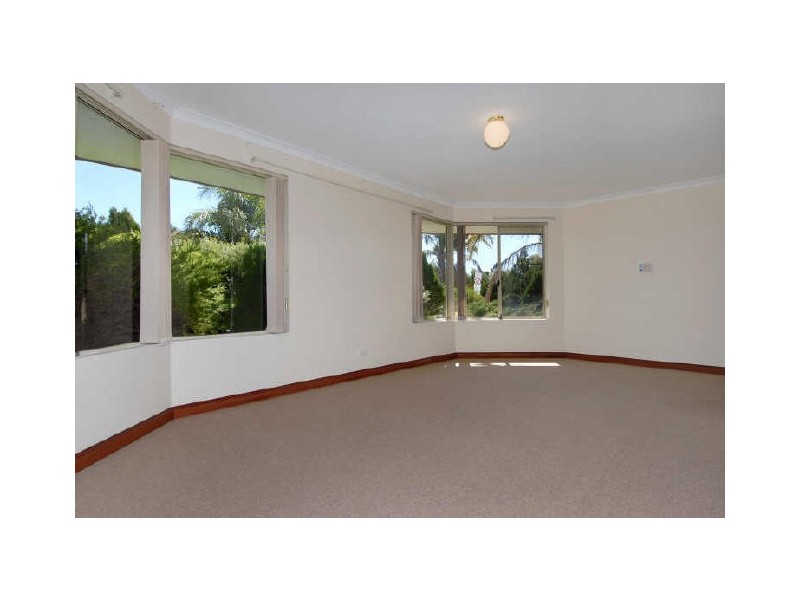 44 Royal Palm Drive, Warnbro WA 6169