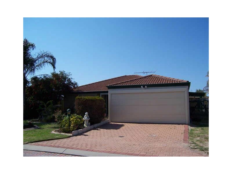 21 Solander Court, Waikiki WA 6169