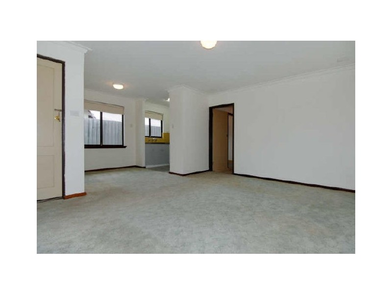 39B Quamby Place, Rockingham WA 6168