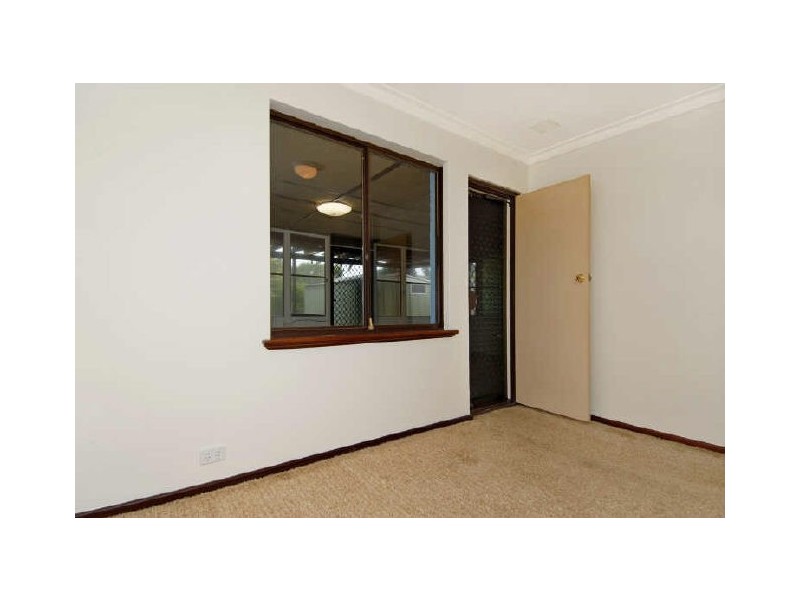 39B Quamby Place, Rockingham WA 6168