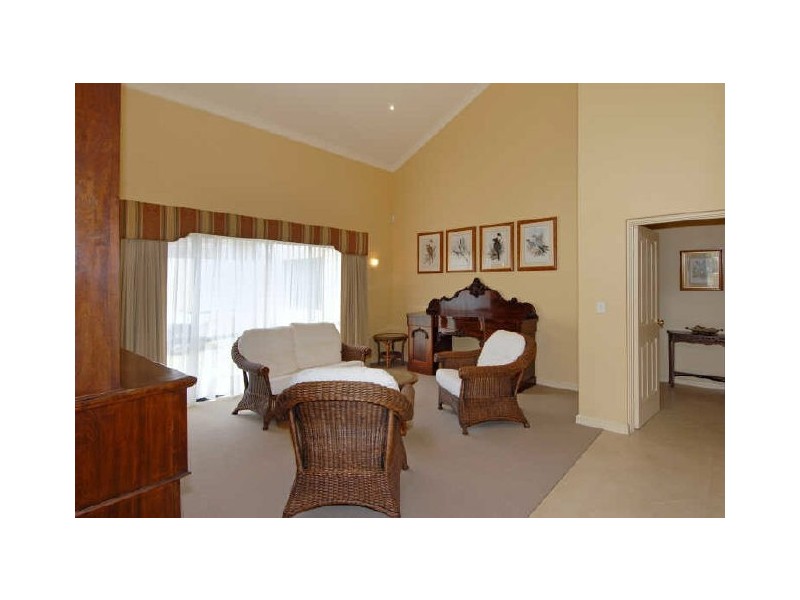 1 David Road, Waikiki WA 6169