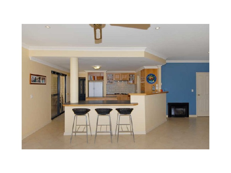 1 David Road, Waikiki WA 6169