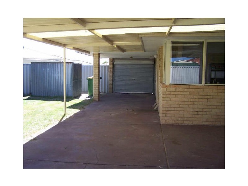 17 Beagle Place, Port Kennedy WA 6172