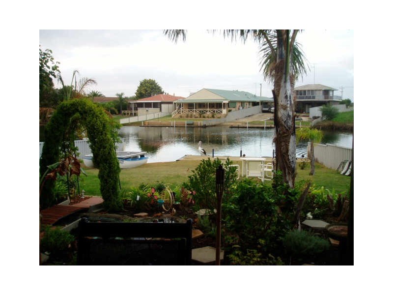 6 Woolah Place, South Yunderup WA 6208