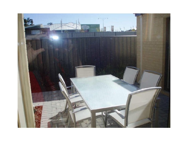 6/2 Pemberton Mews, Baldivis WA 6171