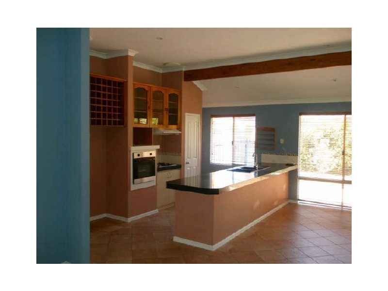 3 Taranto Walk, Secret Harbour WA 6173