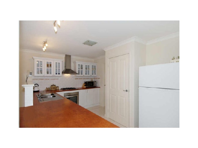 30 Stamford Crescent, Secret Harbour WA 6173