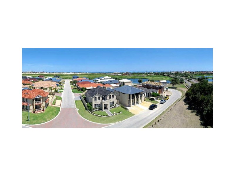 30 Stamford Crescent, Secret Harbour WA 6173