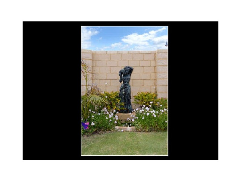 30 Stamford Crescent, Secret Harbour WA 6173