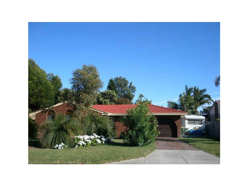 8 Costa Rica Place, Safety Bay WA 6169