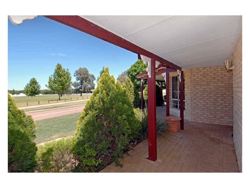 115 Huxtable Terrace, Baldivis WA 6171