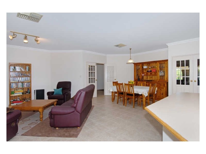 115 Huxtable Terrace, Baldivis WA 6171