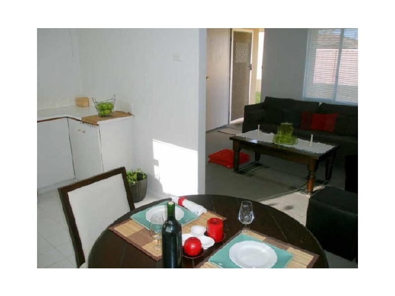 1A Biscayne Street, Safety Bay WA 6169