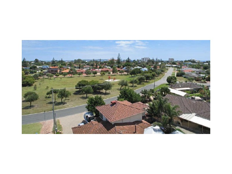 1/48 Houston Street, Rockingham WA 6168