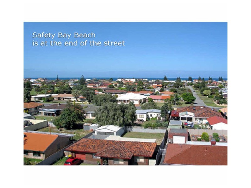 1C Biscayne Street, Safety Bay WA 6169
