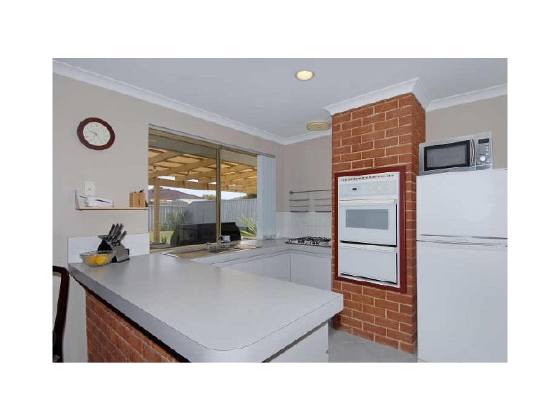 23 Eyre Street, Waikiki WA 6169