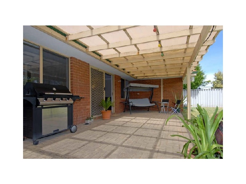 23 Eyre Street, Waikiki WA 6169