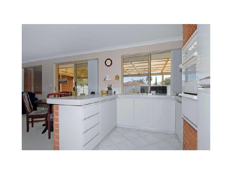 23 Eyre Street, Waikiki WA 6169