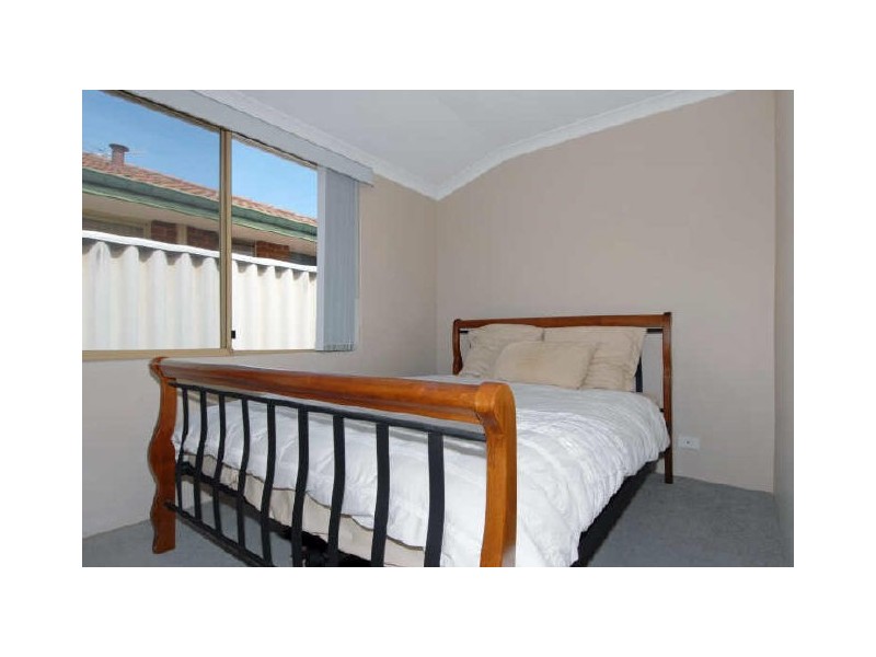 23 Eyre Street, Waikiki WA 6169