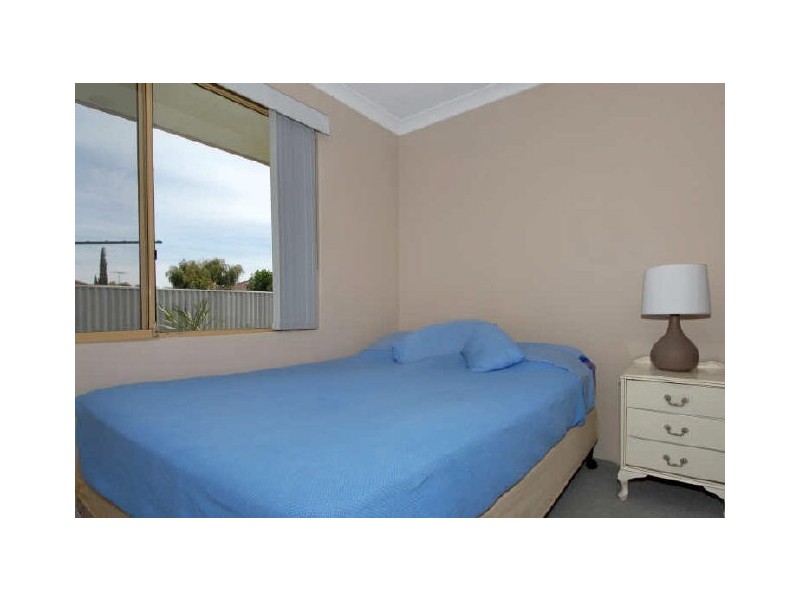 23 Eyre Street, Waikiki WA 6169