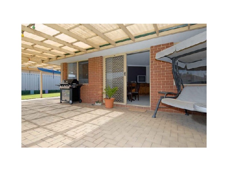 23 Eyre Street, Waikiki WA 6169