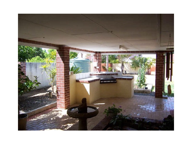 22 Huxtable Terrace, Baldivis WA 6171