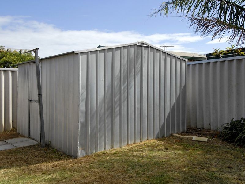14 Menora Loop, Warnbro WA 6169