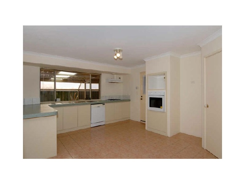 31 La Spezia Drive, Secret Harbour WA 6173