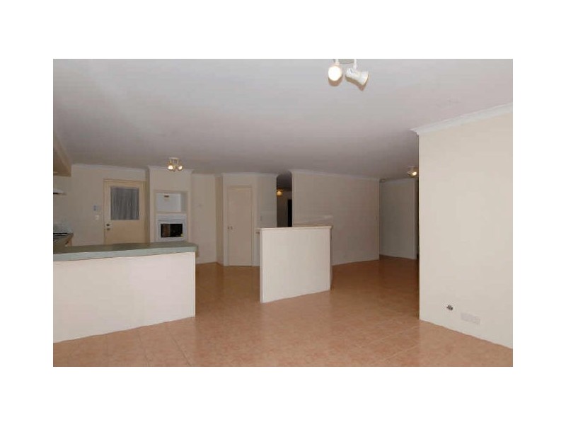 31 La Spezia Drive, Secret Harbour WA 6173