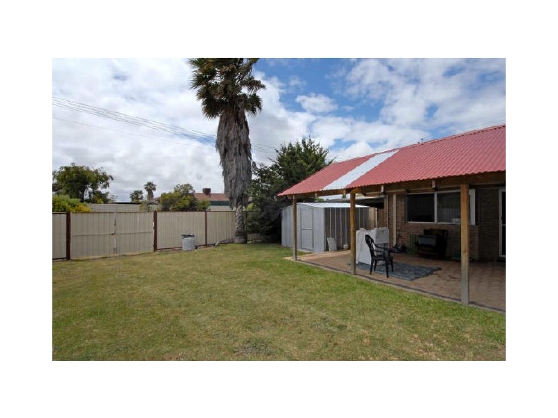 53 Goongarrie Drive, Waikiki WA 6169